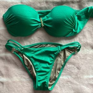 VICTORIA SECRET EMERALD GREEN TWO-PIECE BATHING SUIT